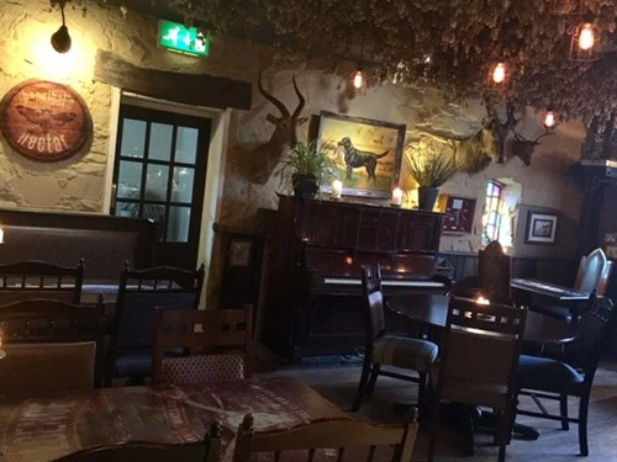 The Swan Inn Nantwich Exterior photo